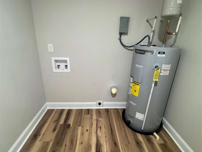 117 Woodland Avenue, Shelby, NC 28152.  MLS# CAR4252190, YatesRealty ID 12784. 