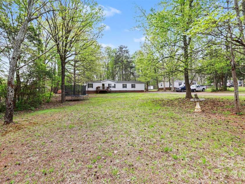 5139 Pine Springs Drive, Bessemer City, NC 28016.  MLS# CAR4360416, YatesRealty ID 12784. 