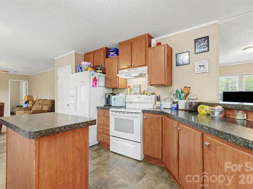 5139 Pine Springs Drive, Bessemer City, NC 28016.  MLS# CAR4360416, YatesRealty ID 12784. 