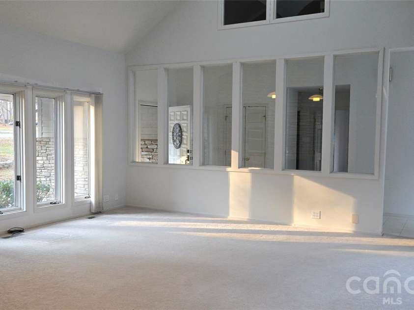 290 Blucher Circle, Lake Wylie, SC 29710.  MLS# CAR4316746, YatesRealty ID 12785. 