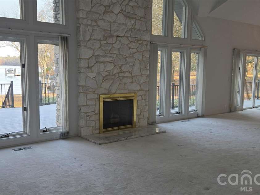 290 Blucher Circle, Lake Wylie, SC 29710.  MLS# CAR4316746, YatesRealty ID 12785. 