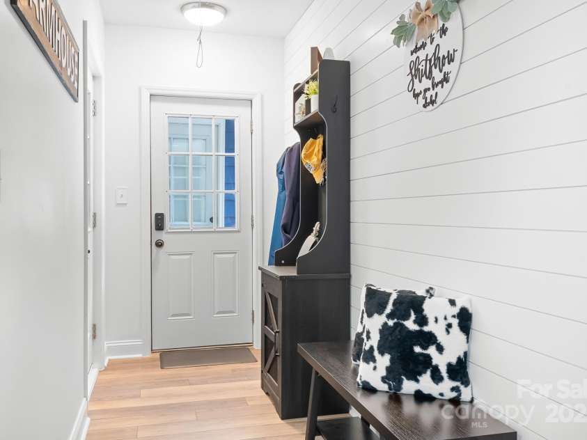 720 Cricket Lane, Mt Ulla, NC 28125.  MLS# CAR4254879, YatesRealty ID 12785. Hallway