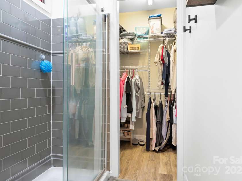 720 Cricket Lane, Mt Ulla, NC 28125.  MLS# CAR4254879, YatesRealty ID 12785. Walk in