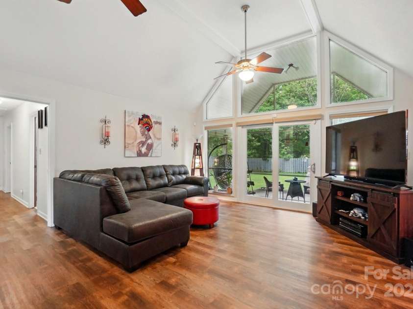 116 Pelham Lane, Fort Mill, SC 29715.  MLS# CAR4247549, YatesRealty ID 12786. 