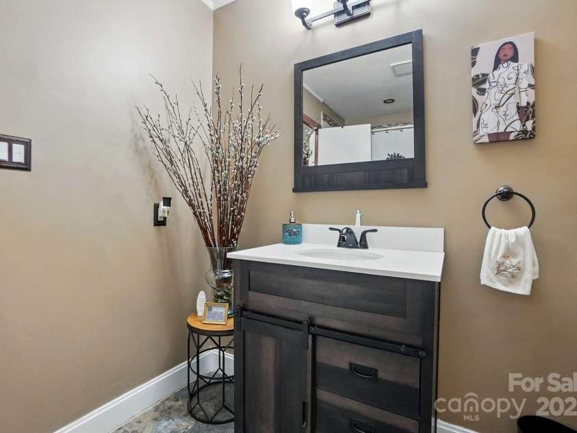 116 Pelham Lane, Fort Mill, SC 29715.  MLS# CAR4247549, YatesRealty ID 12786. 