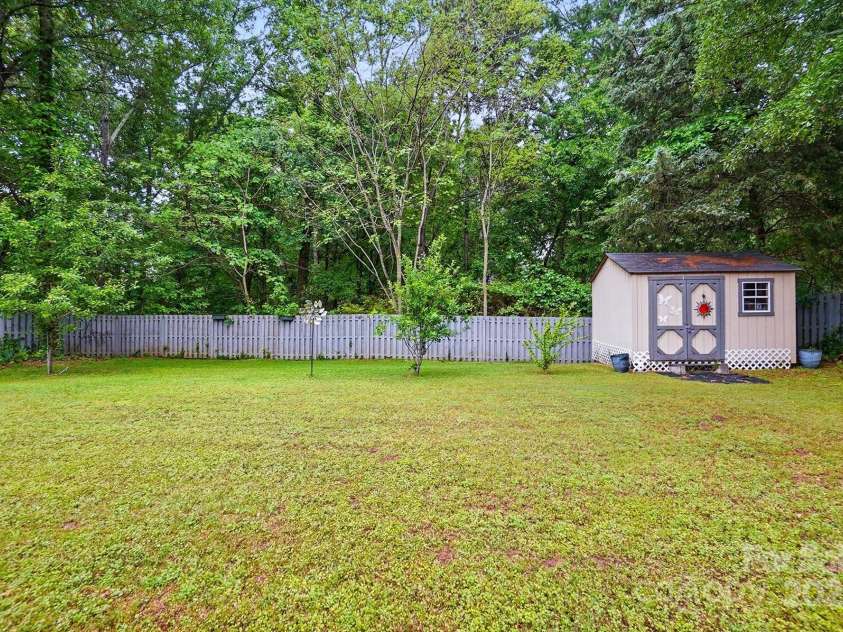 116 Pelham Lane, Fort Mill, SC 29715.  MLS# CAR4247549, YatesRealty ID 12786. 