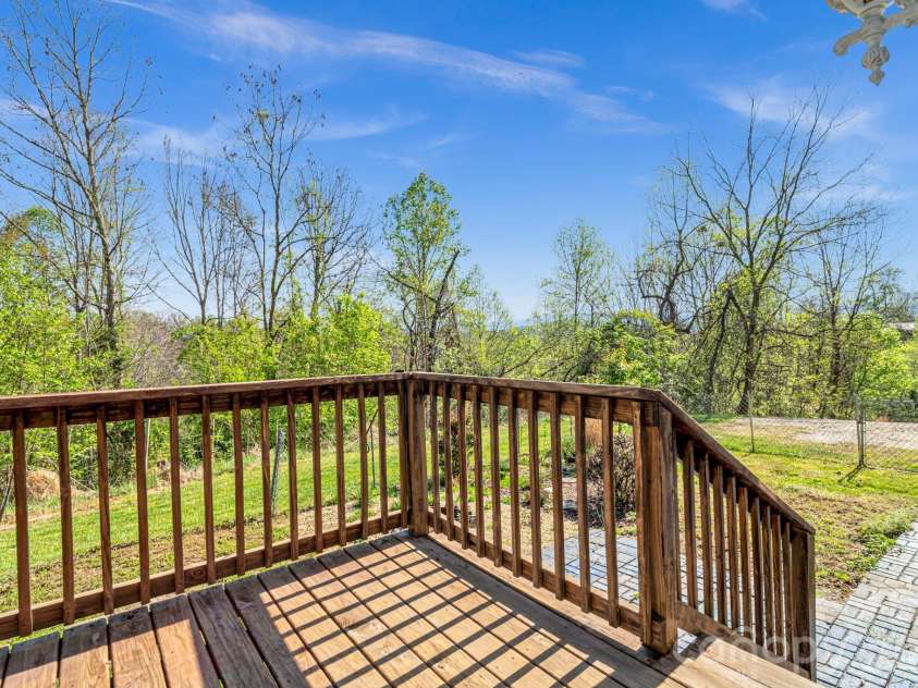 36 Tyler Cove, Alexander, NC 28701.  MLS# CAR4343099, YatesRealty ID 12786. Front Porch