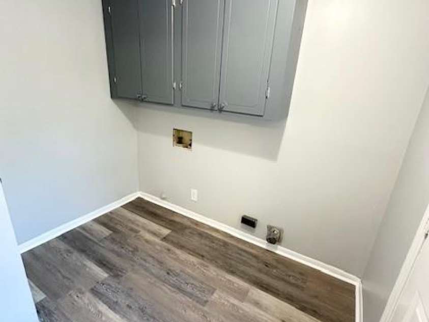 1004 8th Avenue, Gastonia, NC 28054.  MLS# CAR4340427, YatesRealty ID 12787. Laundry Room