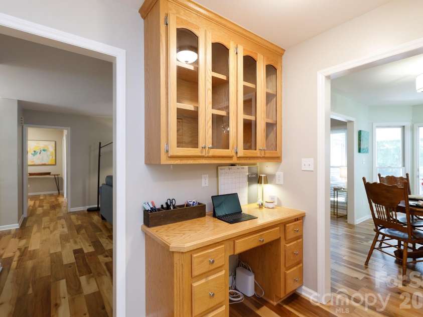 228 Timberlane Drive, Belmont, NC 28012.  MLS# CAR4369910, YatesRealty ID 12788. Office/tech space