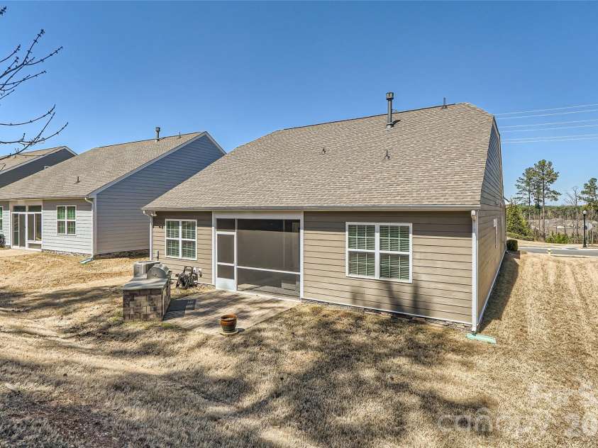 525 Cellini Place, Mount Holly, NC 28120.  MLS# CAR4355702, YatesRealty ID 12789. 