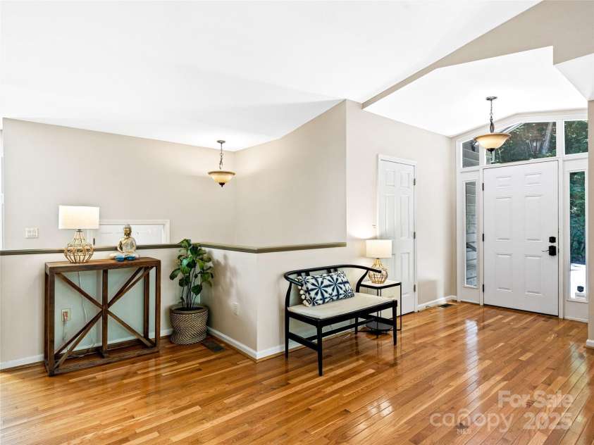 150 Sondley Parkway, Asheville, NC 28805.  MLS# CAR4280880, YatesRealty ID 1279. Hardwood Floors