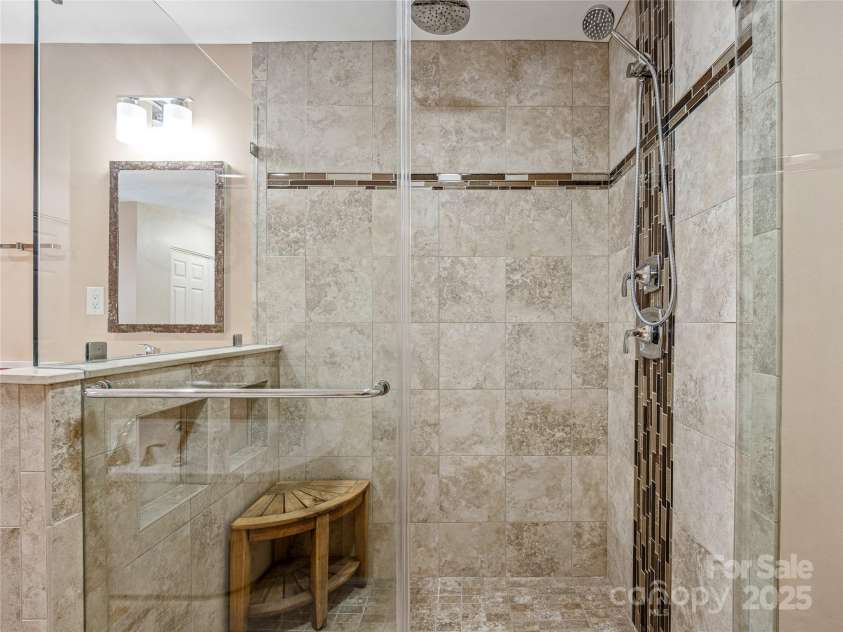 150 Sondley Parkway, Asheville, NC 28805.  MLS# CAR4280880, YatesRealty ID 1279. New Custom Walk-in tile shower
