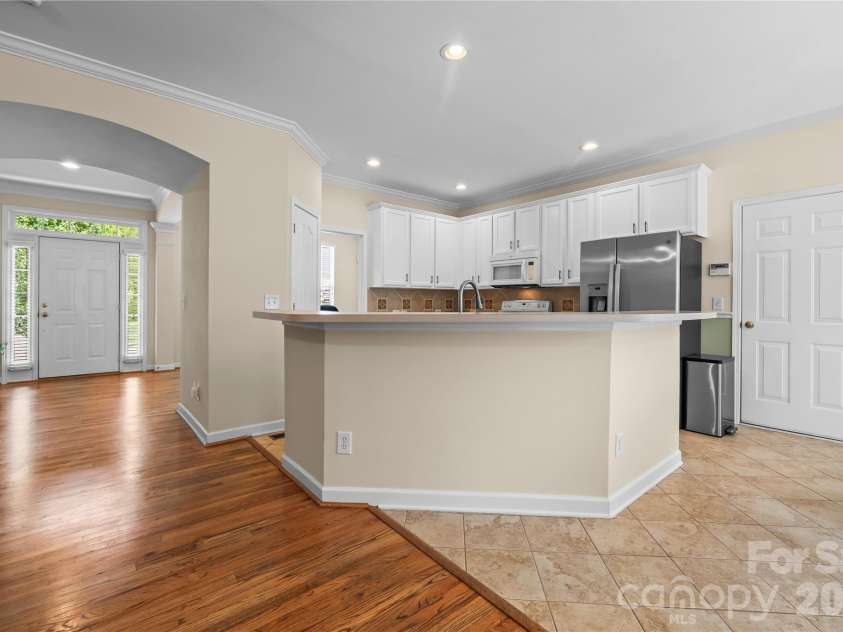 729 Knightswood Road, Fort Mill, SC 29708.  MLS# CAR4367713, YatesRealty ID 12791. 