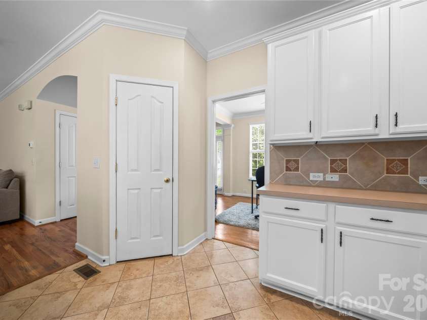 729 Knightswood Road, Fort Mill, SC 29708.  MLS# CAR4367713, YatesRealty ID 12791. 