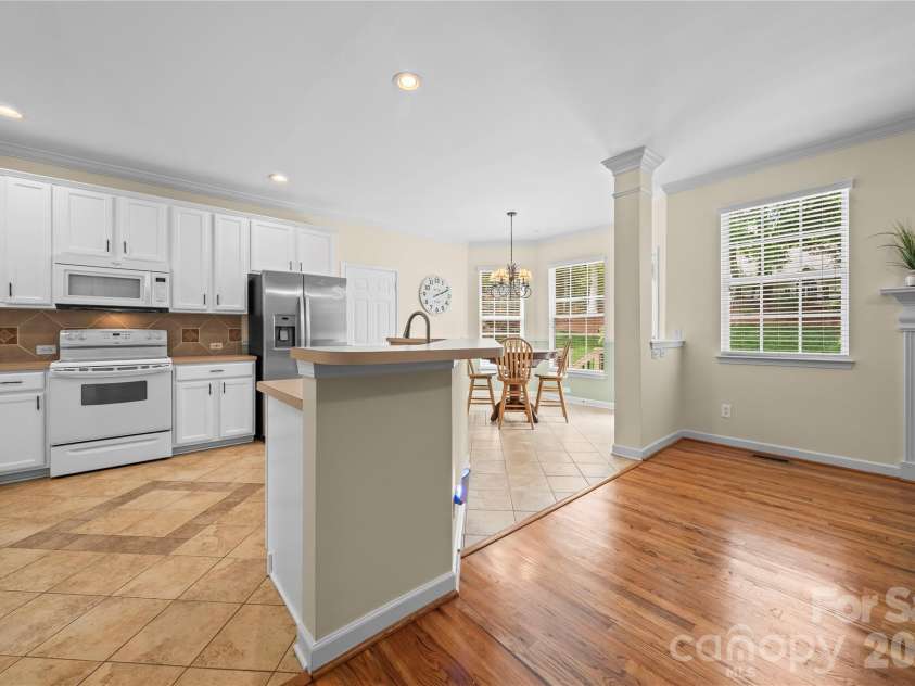 729 Knightswood Road, Fort Mill, SC 29708.  MLS# CAR4367713, YatesRealty ID 12791. 