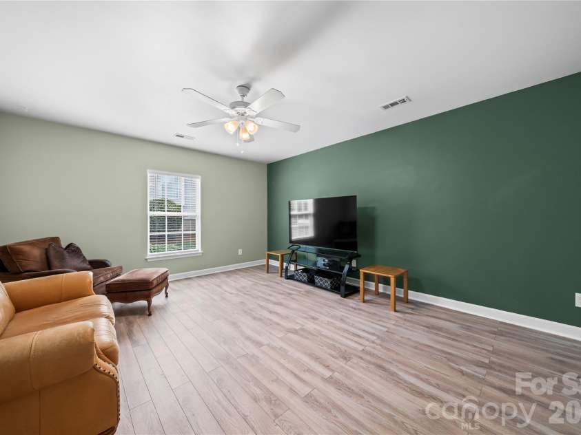729 Knightswood Road, Fort Mill, SC 29708.  MLS# CAR4367713, YatesRealty ID 12791. 