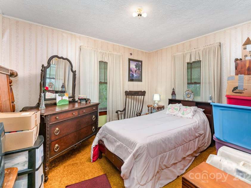 2556 Salem Church Road, Lincolnton, NC 28092.  MLS# CAR4256472, YatesRealty ID 12793. 