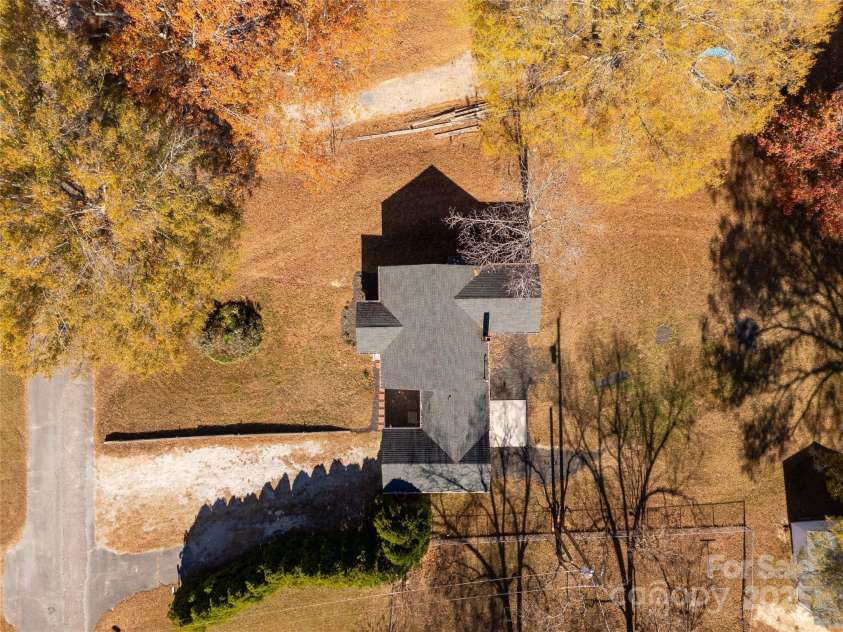 2429 Bartlett Street, Lancaster, SC 29720.  MLS# CAR4322216, YatesRealty ID 12794. 