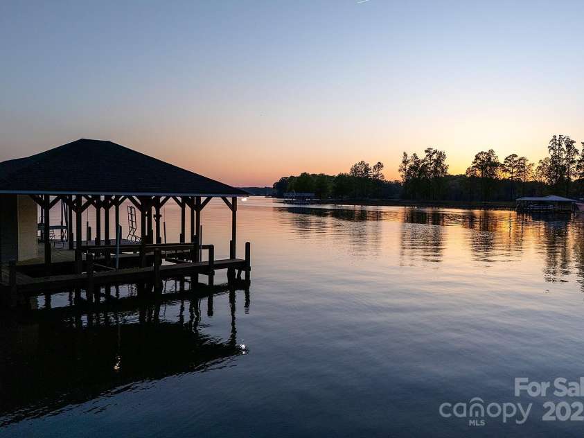 264 Fairway Shores Road, Mount Gilead, NC 27306.  MLS# CAR4244988, YatesRealty ID 12794. 