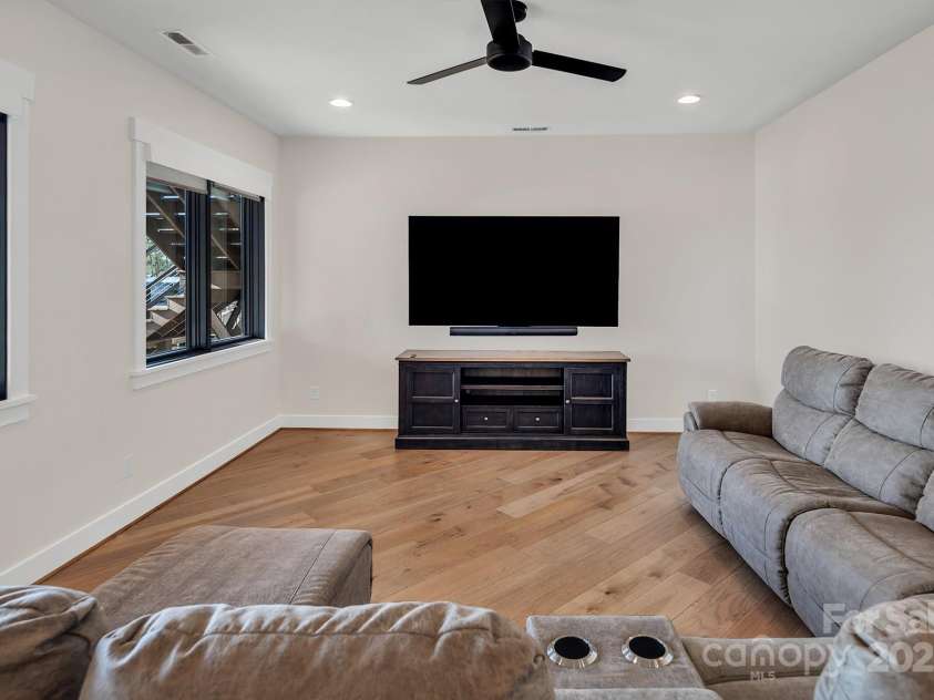 264 Fairway Shores Road, Mount Gilead, NC 27306.  MLS# CAR4244988, YatesRealty ID 12794. 