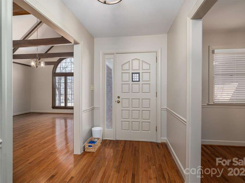 102 3rd Avenue, Catawba, NC 28609.  MLS# CAR4225769, YatesRealty ID 12795. 