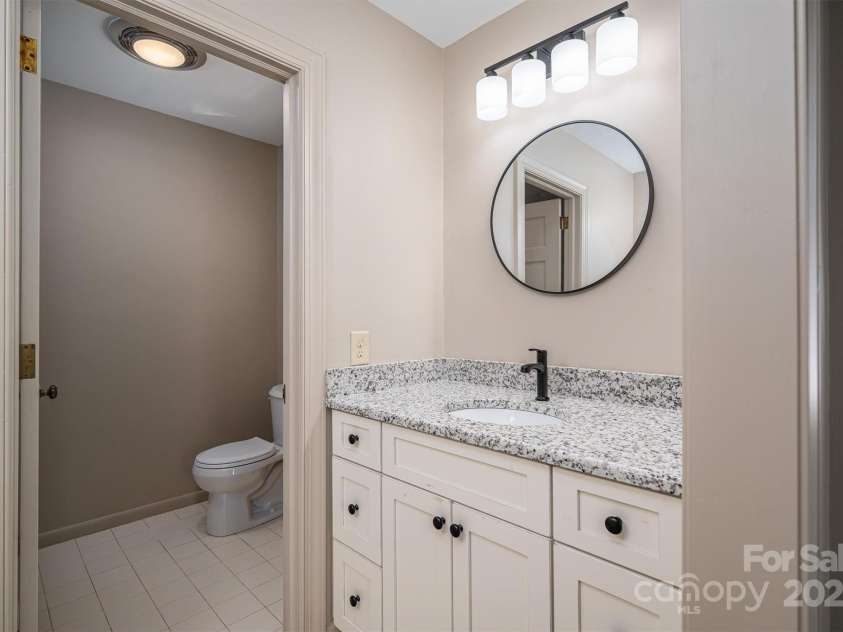 102 3rd Avenue, Catawba, NC 28609.  MLS# CAR4225769, YatesRealty ID 12795. 