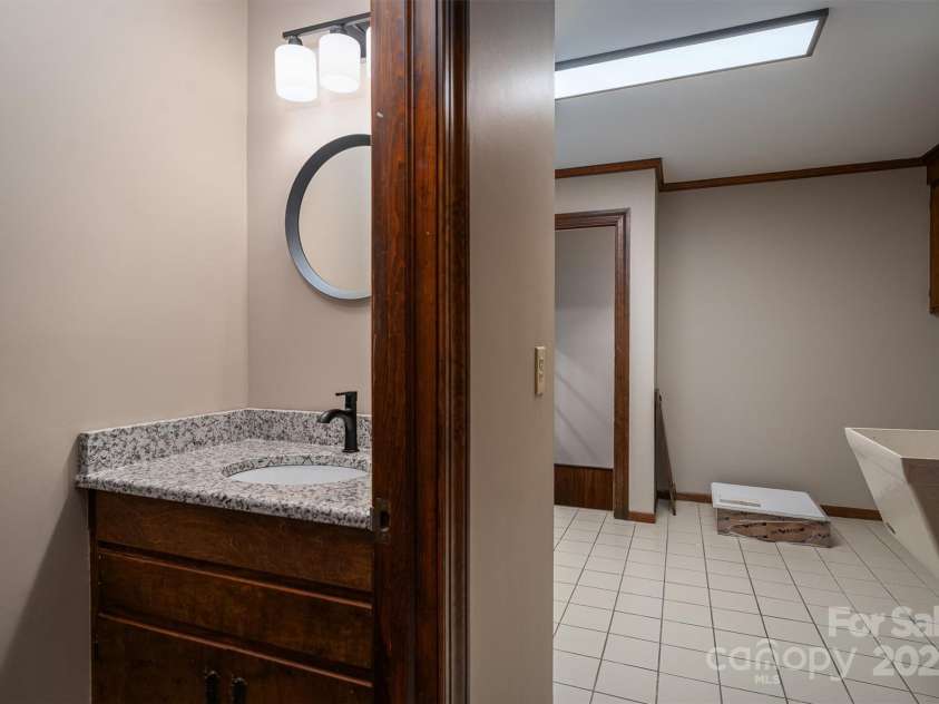 102 3rd Avenue, Catawba, NC 28609.  MLS# CAR4225769, YatesRealty ID 12795. 