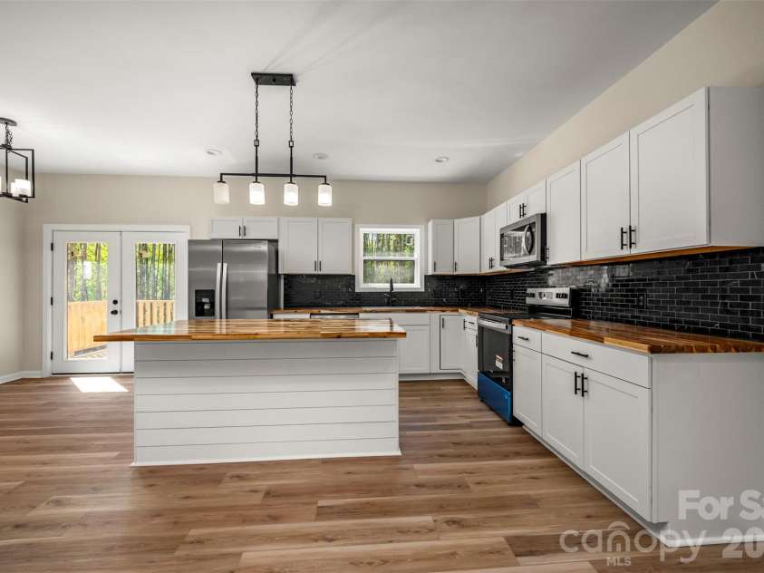 800 Tiney Road, Bostic, NC 28018.  MLS# CAR4369769, YatesRealty ID 12796. 