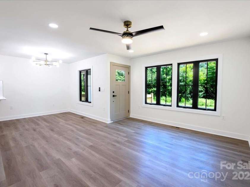 2918 Lon Street, Shelby, NC 28152.  MLS# CAR4280061, YatesRealty ID 12799. 