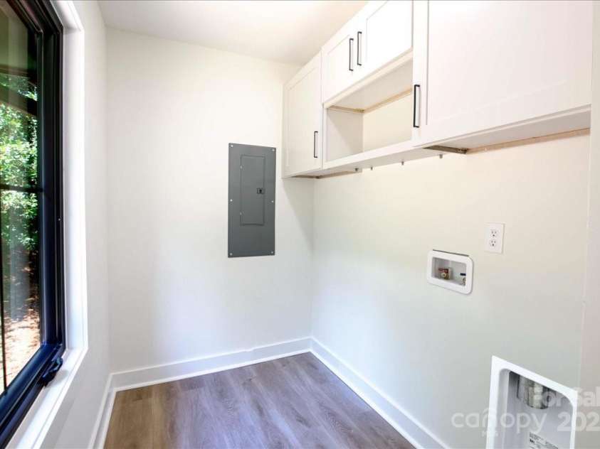 2918 Lon Street, Shelby, NC 28152.  MLS# CAR4280061, YatesRealty ID 12799. 