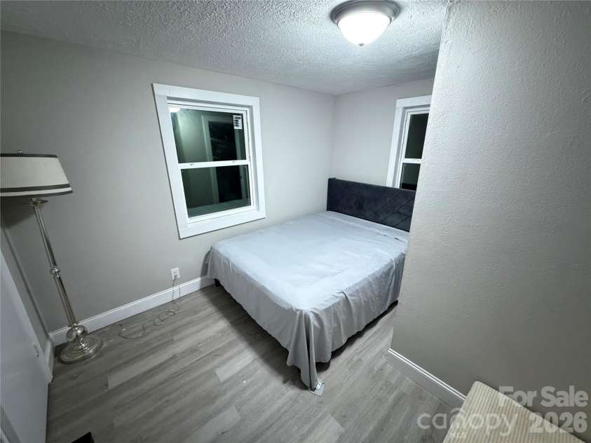 209 Brookview Road, Statesville, NC 28625.  MLS# CAR4249686, YatesRealty ID 128. 