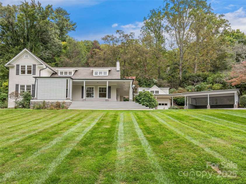 111 Rathfarnham Circle, Asheville, NC 28803.  MLS# CAR4308517, YatesRealty ID 1280. 