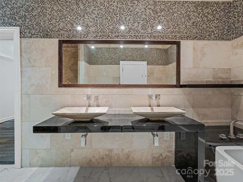 111 Rathfarnham Circle, Asheville, NC 28803.  MLS# CAR4308517, YatesRealty ID 1280. 