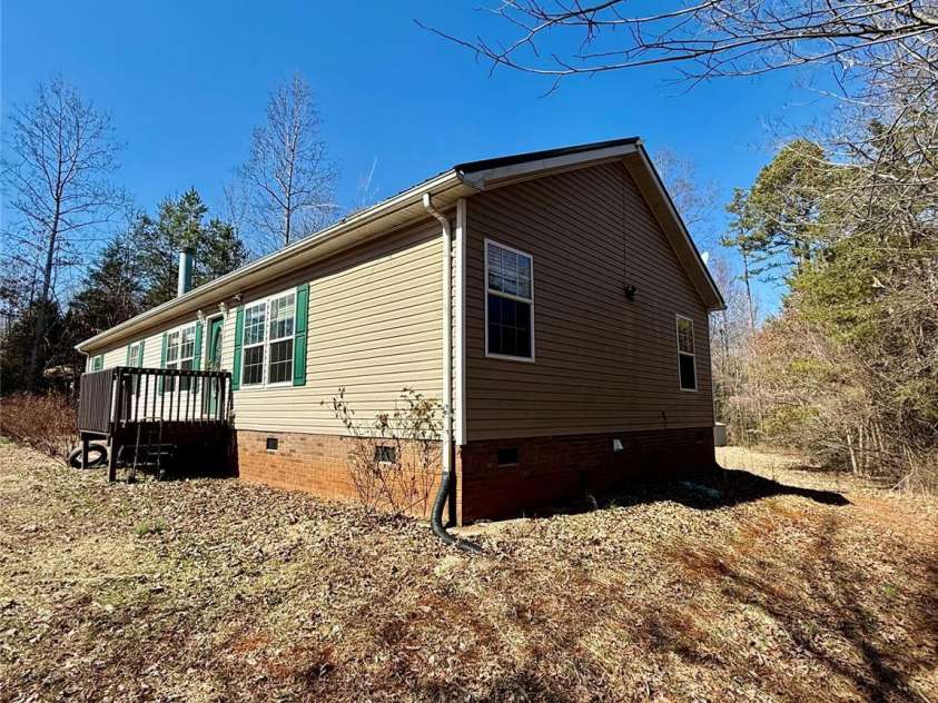 191 Ashford Drive, Olin, NC 28660.  MLS# CAR4226229, YatesRealty ID 1280. 