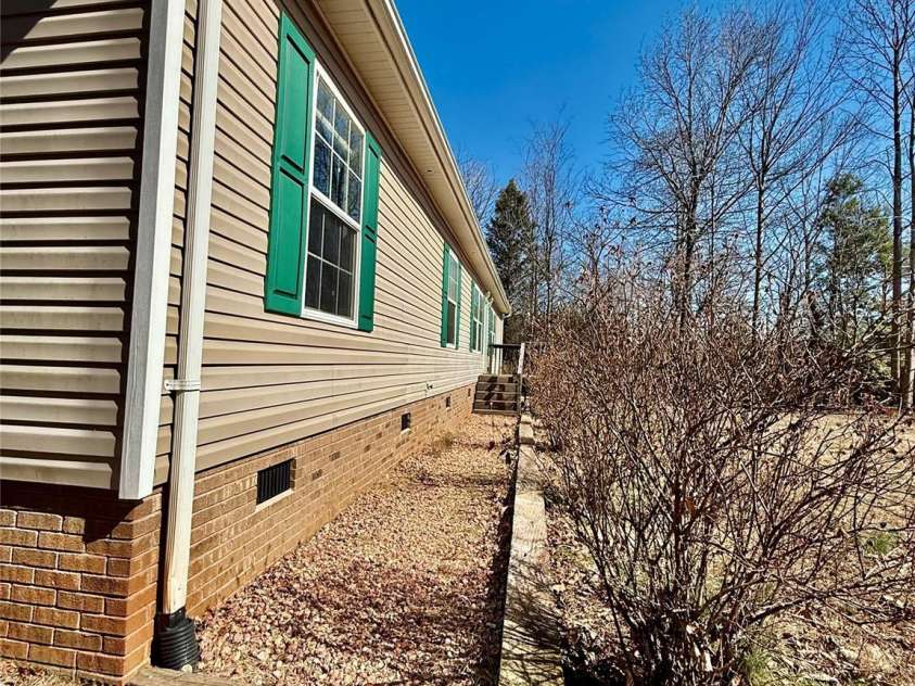191 Ashford Drive, Olin, NC 28660.  MLS# CAR4226229, YatesRealty ID 1280. 