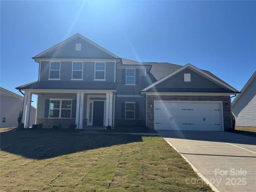 1190 Kildare Drive, Salisbury, NC 28146.  MLS# CAR4311371, YatesRealty ID 12803. WELCOME HOME