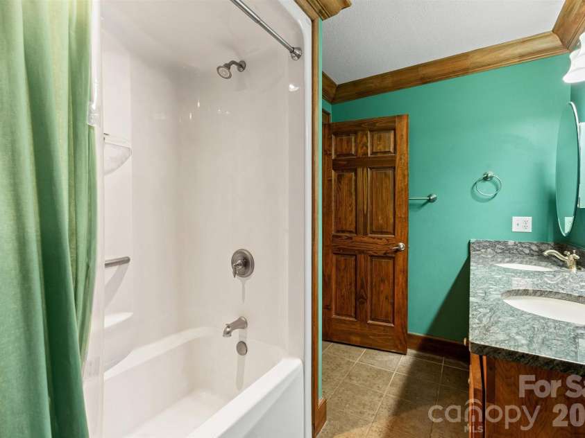 22 Pear Tree Lane, Leicester, NC 28748.  MLS# CAR4371027, YatesRealty ID 12806. 