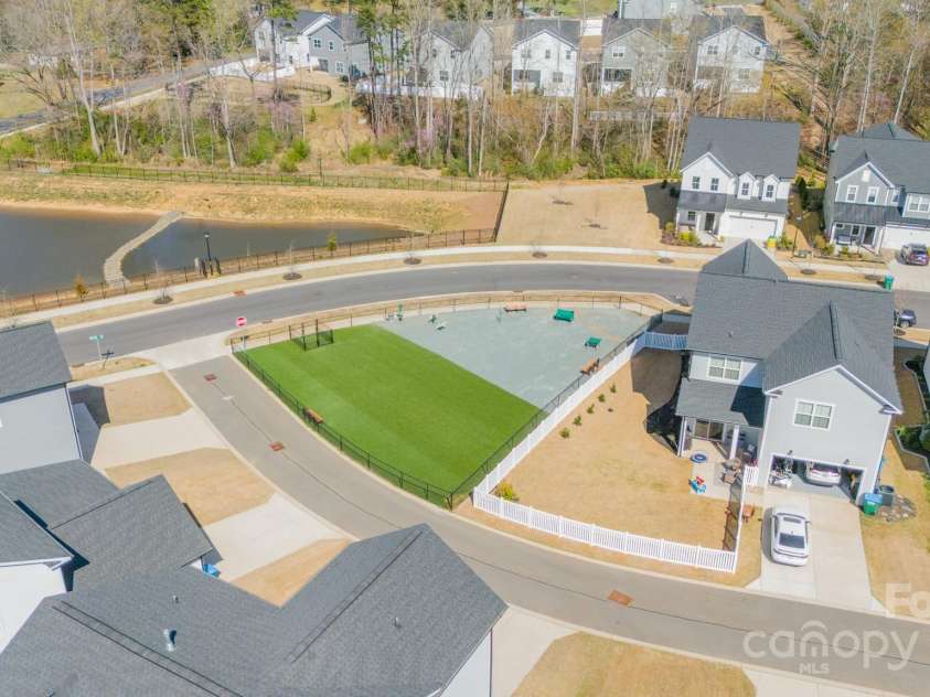 5006 Whitman Avenue, Matthews, NC 28105.  MLS# CAR4237851, YatesRealty ID 12807. Dog park
