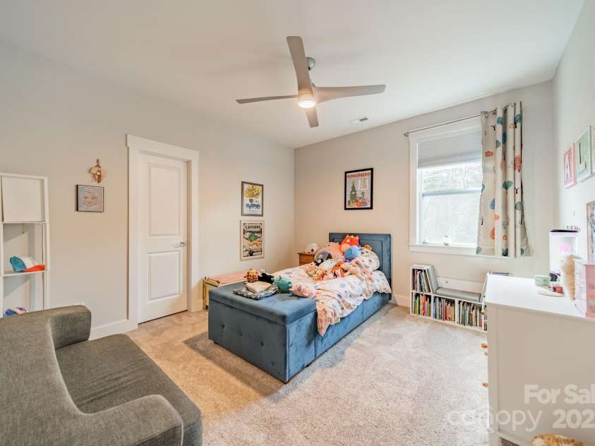 5006 Whitman Avenue, Matthews, NC 28105.  MLS# CAR4237851, YatesRealty ID 12807. Upper level bedroom 4