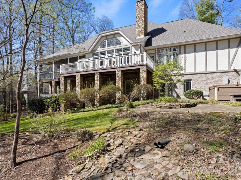106 Farwood Court, Flat Rock, NC 28731.  MLS# CAR4371400, YatesRealty ID 12808. 