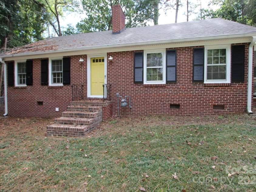 502 Wade Street, Wadesboro, NC 28170.  MLS# CAR4310669, YatesRealty ID 1281. 