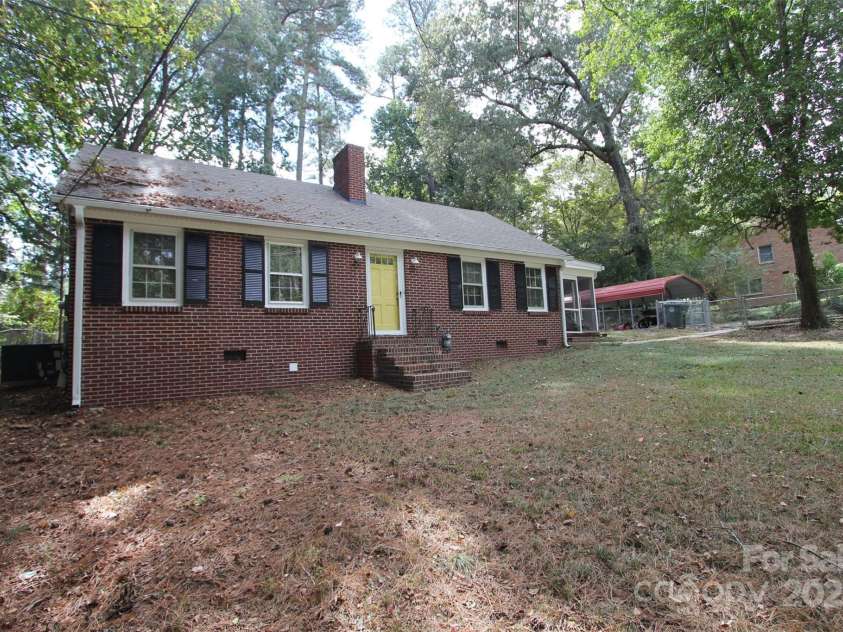 502 Wade Street, Wadesboro, NC 28170.  MLS# CAR4310669, YatesRealty ID 1281. 