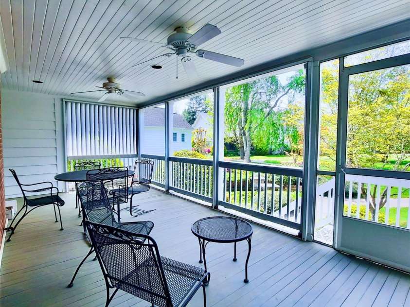 58 Towne Place Drive, Hendersonville, NC 28792.  MLS# CAR4251829, YatesRealty ID 12810. Great for spring/summer enjoyment