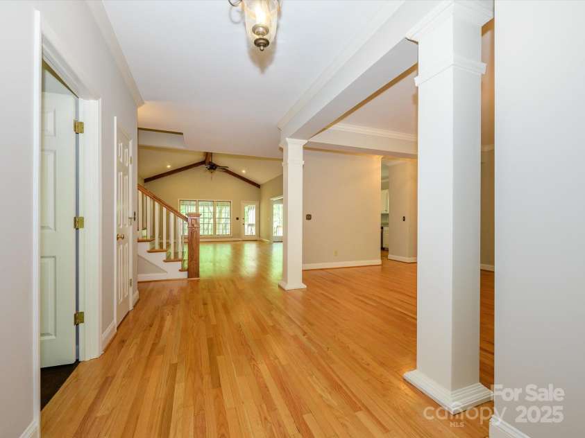 1448-1 New Prospect Church Road, Shelby, NC 28150.  MLS# CAR4214412, YatesRealty ID 12811. Foyer