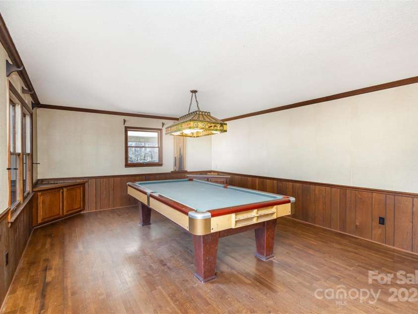 1308 Gum Branch Road, Charlotte, NC 28214.  MLS# CAR4218770, YatesRealty ID 12812. 