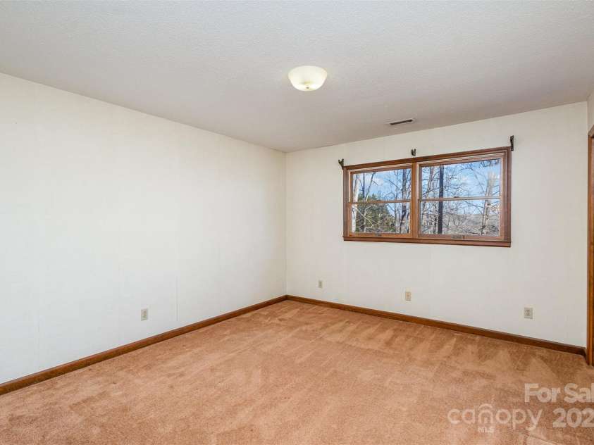 1308 Gum Branch Road, Charlotte, NC 28214.  MLS# CAR4218770, YatesRealty ID 12812. 