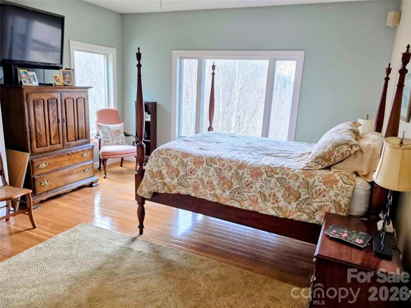 254 Ray Mine Road, Burnsville, NC 28714.  MLS# CAR4351718, YatesRealty ID 12813. Primary bedroom