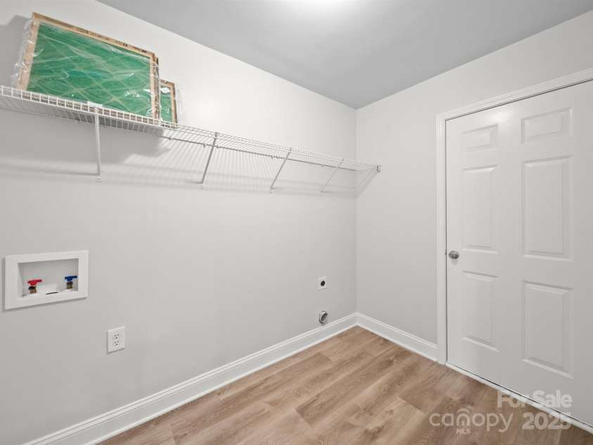 118 Glade Valley Avenue, Mooresville, NC 28117.  MLS# CAR4233913, YatesRealty ID 12816. 