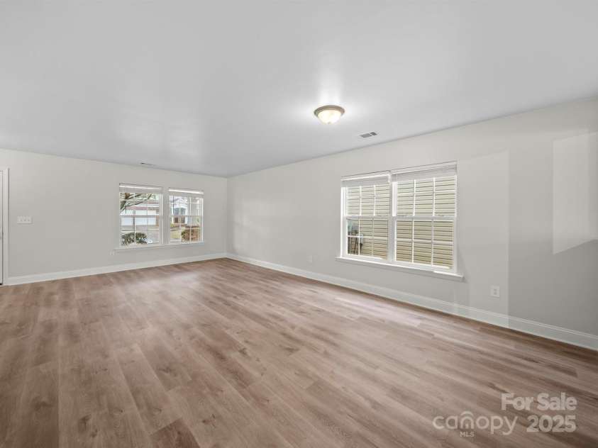 118 Glade Valley Avenue, Mooresville, NC 28117.  MLS# CAR4233913, YatesRealty ID 12816. 