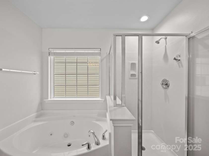 118 Glade Valley Avenue, Mooresville, NC 28117.  MLS# CAR4233913, YatesRealty ID 12816. 